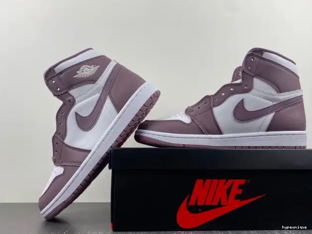 HYPE Sky J High Jordan Air OG DZ5485-105 Mauve 1 0602
